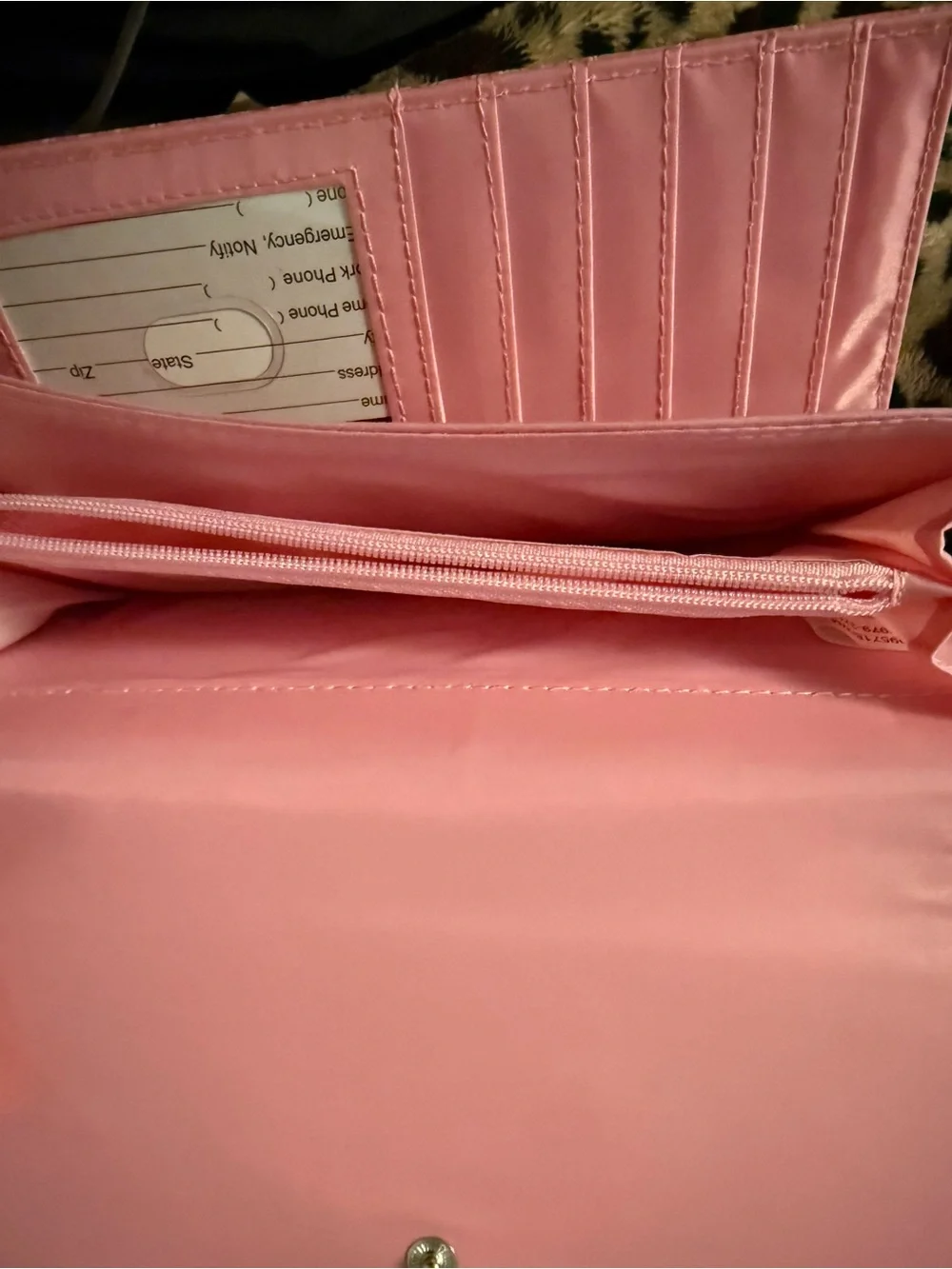 NWT Realtree camouflage wallet with pink reptile print